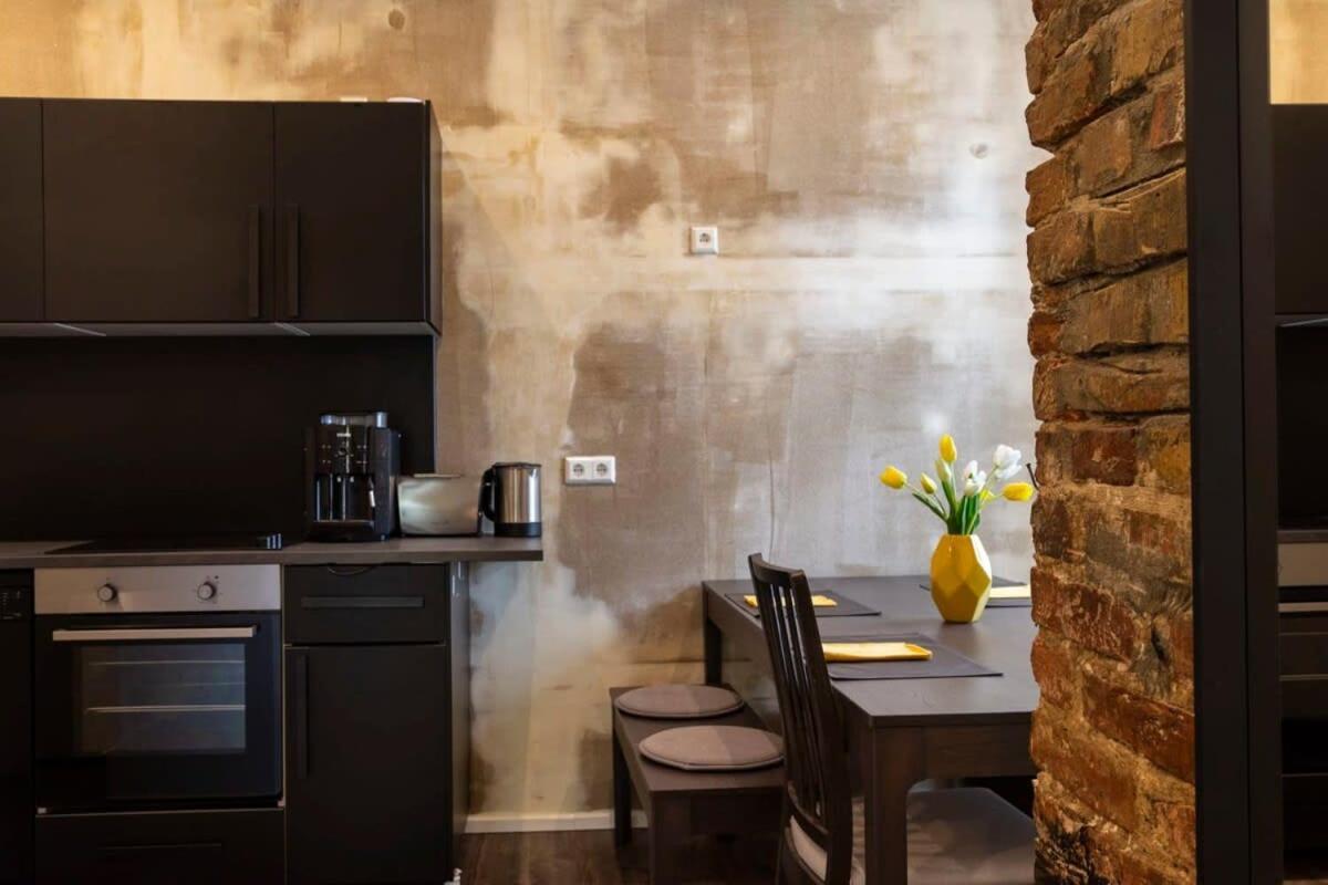 Shabby Chic Plus Self Checkin And Free Street Parking Berlin Extérieur photo