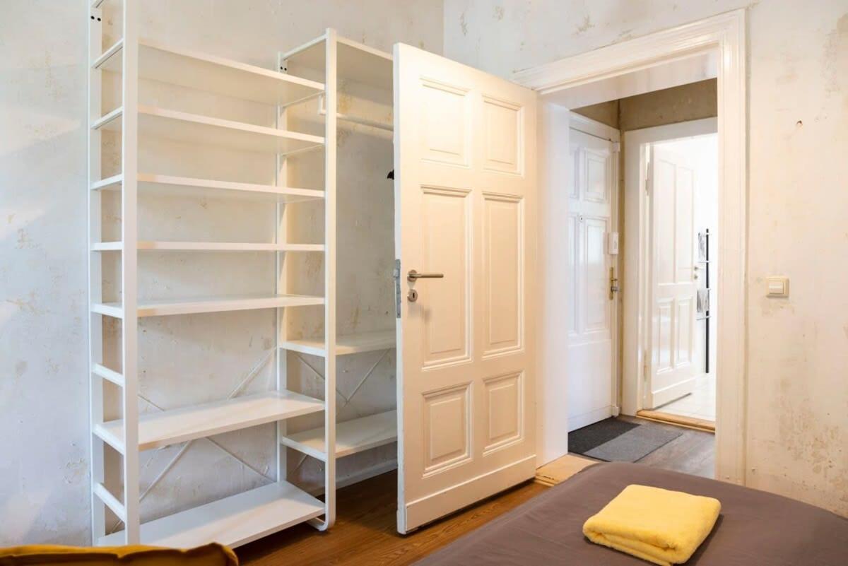 Shabby Chic Plus Self Checkin And Free Street Parking Berlin Extérieur photo