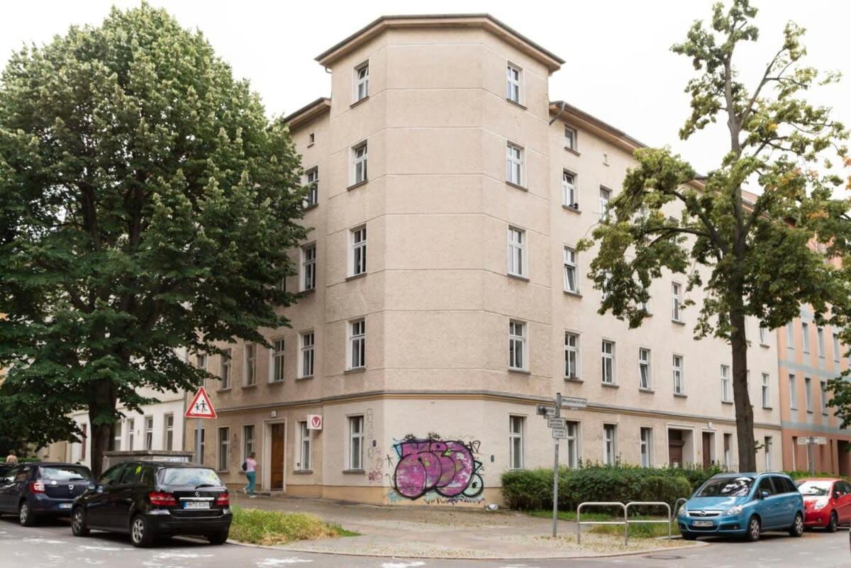 Shabby Chic Plus Self Checkin And Free Street Parking Berlin Extérieur photo